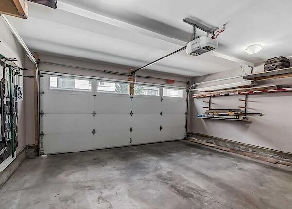 Calgary 4 bedrooms Townhouse for rent. Property photo: 552026-3