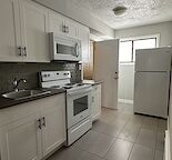 Newly renovated 2 bedroom unit!