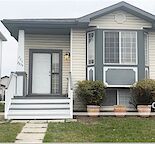 2 Bedroom main floor house.