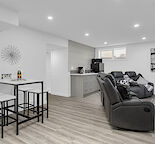 Beautiful, spacious -modern  Cozy Suite