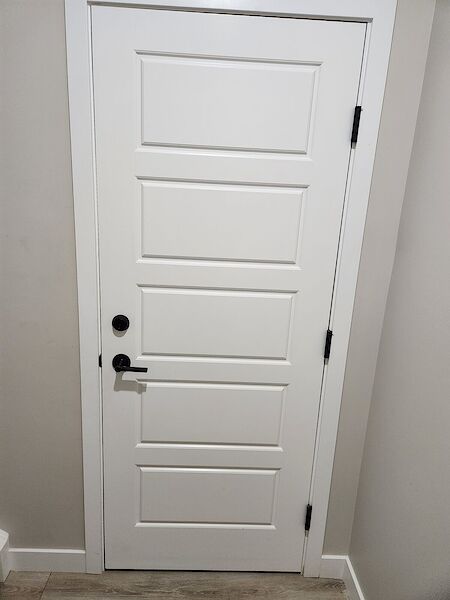 Fully furnished newly built 2 Bedrooms Basement