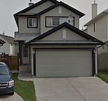 Elegant and classy well maintained four bedroom main floor.