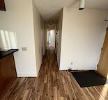 Beautiful SE Corner Unit with River Views