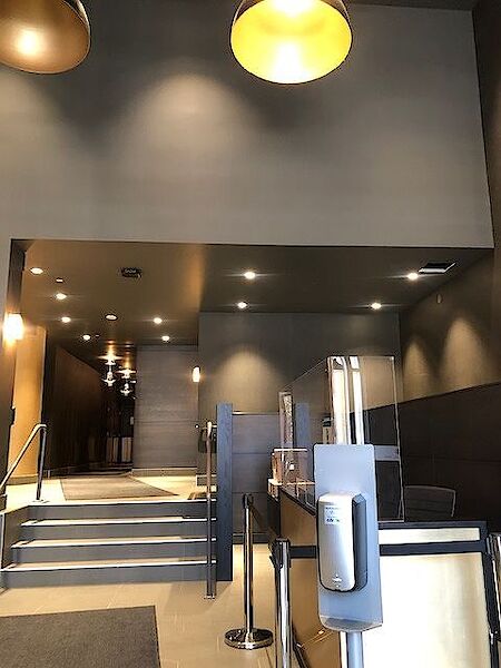 Calgary 1 bedroom Condo Unit for rent. Property photo: 553891-3