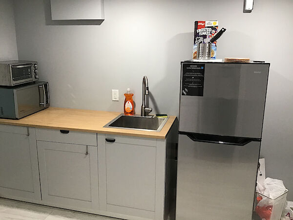 Calgary 2 bedrooms Room For Rent for rent. Property photo: 554110-2
