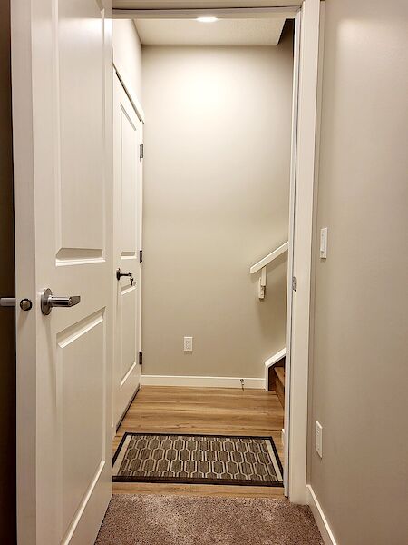 Calgary 2 bedrooms Basement for rent. Property photo: 554404-3