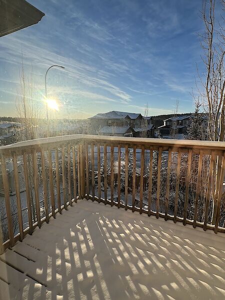 Cochrane 3 bedrooms Duplex for rent. Property photo: 554408-2