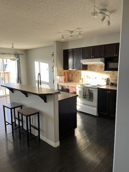 Cochrane 3 bedrooms Duplex for rent. Property photo: 554408-3