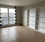 Inner city twobedroom Apartment in Bankview for Rent