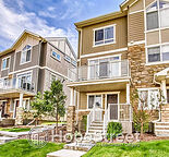 Modern 2 Bed Townhouse in Evanston | Corner Unit + Garage