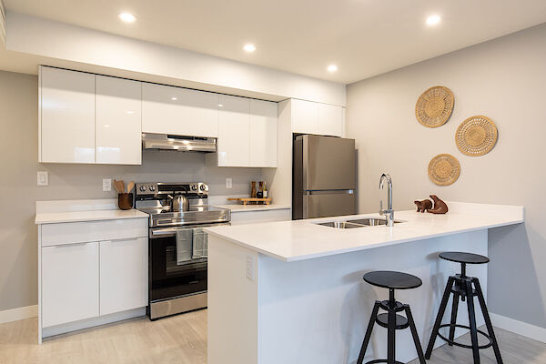 Nanaimo bachelor bedrooms Apartment for rent. Property photo: 555482-2