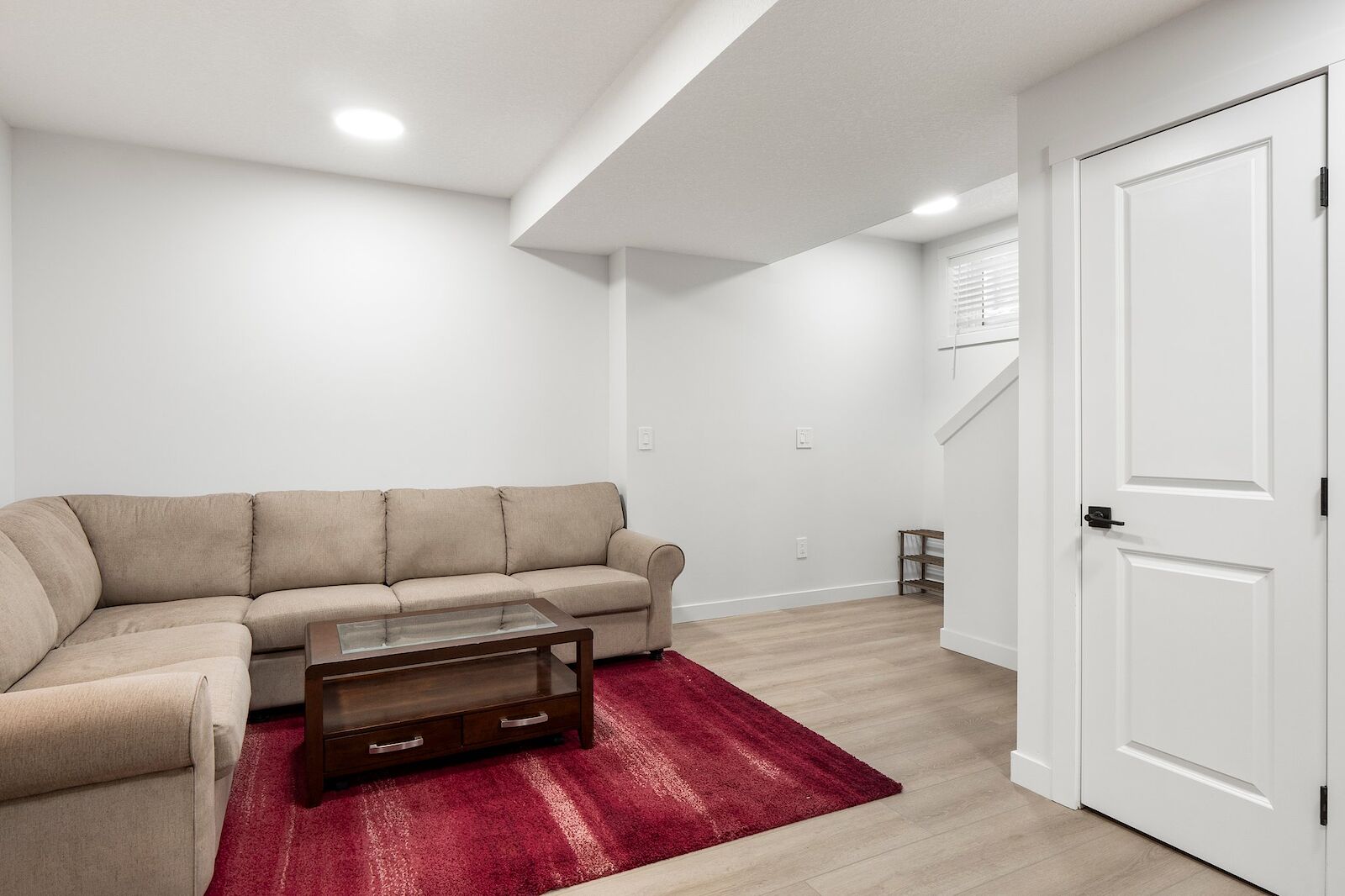 Calgary 1 bedroom Basement for rent. Property photo: 555546-1