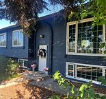 fully renovated, bright 4 Bedrooms house