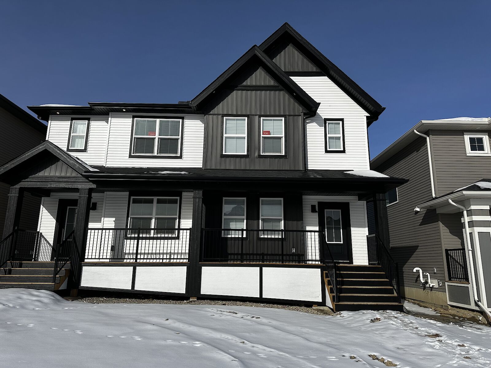 Calgary 3 bedrooms Duplex for rent. Property photo: 555841-1
