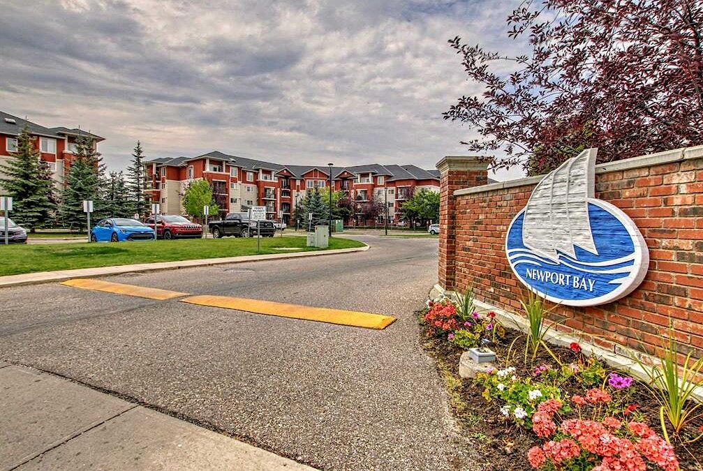Calgary 2 bedrooms Condo Unit for rent. Property photo: 556112-1