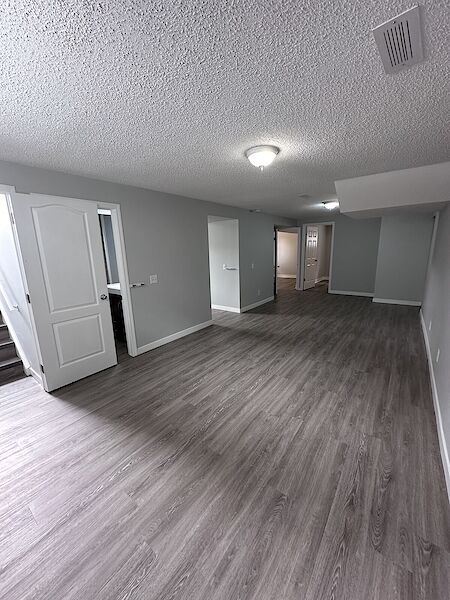 Calgary 2 bedrooms Basement for rent. Property photo: 556198-2