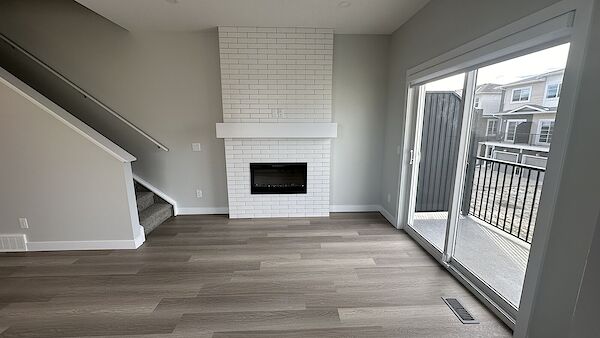 Calgary 4 bedrooms Townhouse for rent. Property photo: 556236-2