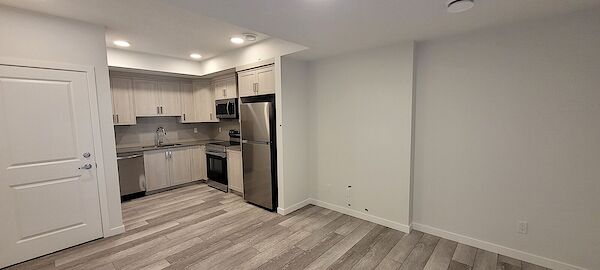 Calgary 2 bedrooms Basement for rent. Property photo: 556651-2