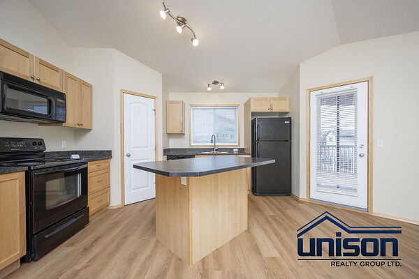 UNISON 1.5 BEDROOM TOWNHOUSE IN PANATELLA LANDING