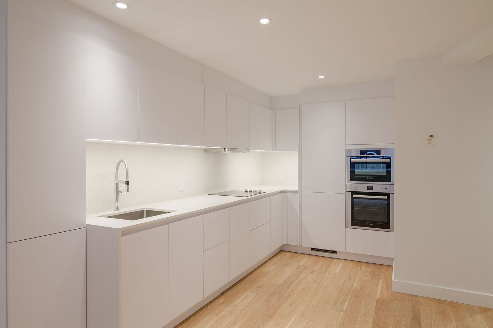 Montr&eacute;al 1 bedrooms Apartment for rent. Property photo: 557845-1