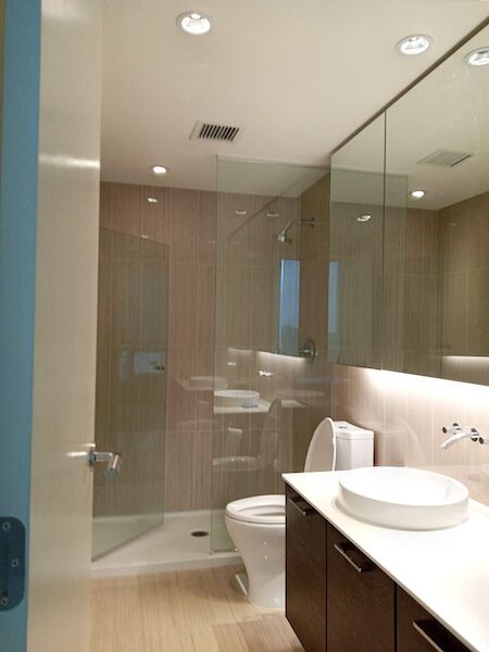 Calgary 2 + Den bedrooms Condo Unit for rent. Property photo: 558073-2