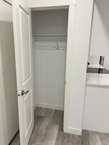 Calgary 1 bedroom Basement for rent. Property photo: 558357-3