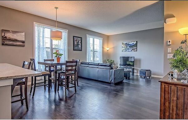 Calgary 3 bedrooms Townhouse for rent. Property photo: 558456-3