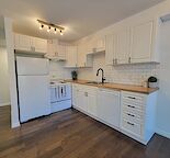 Spacious 1 Bedroom/1 Bathroom unit downtown (Sunalta)