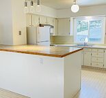 Banff Trail-Cozy 2BR Main Floor-Private entry/laundry–5 Mins to LRT/SAIT/UofC