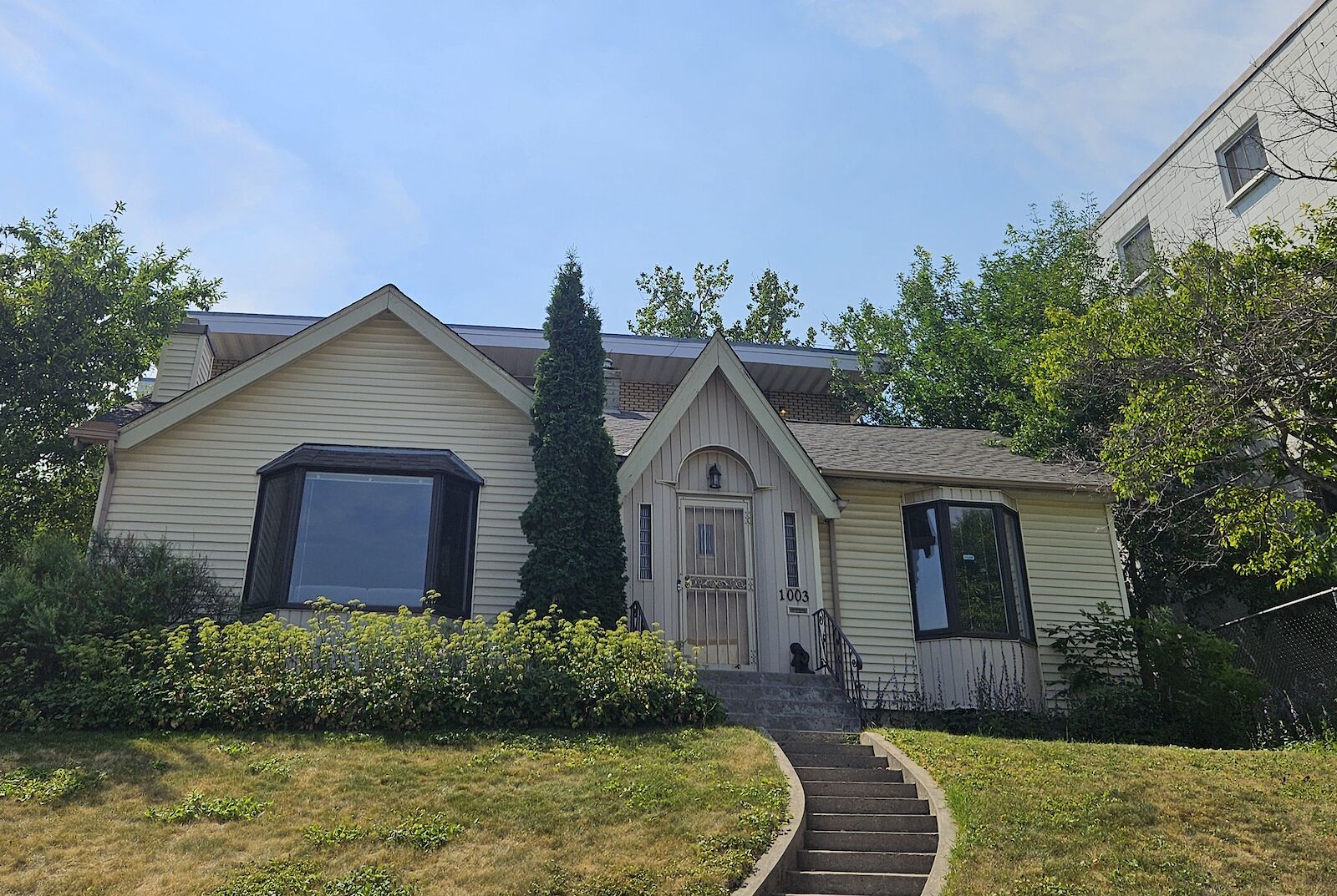Calgary 2 bedrooms Basement for rent. Property photo: 559477-1