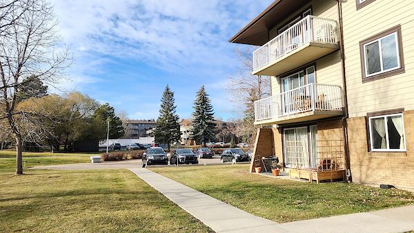 Edmonton 2 bedrooms Apartment for rent. Property photo: 559561-2