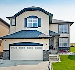 Two storey 4 bedrooms , 4bathrooms available for rent