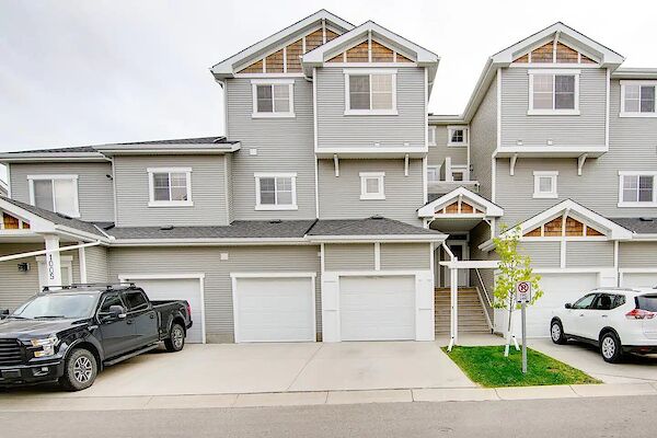 Calgary 3 bedrooms Townhouse for rent. Property photo: 559985-2