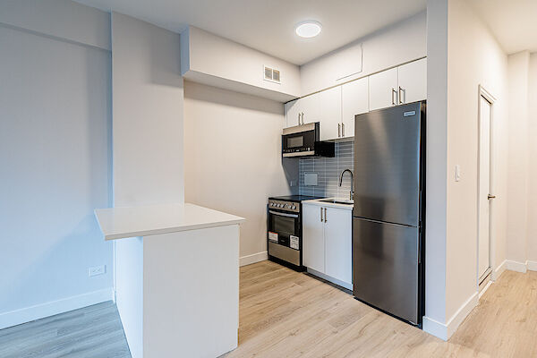 Montr&eacute;al bachelor bedrooms Apartment for rent. Property photo: 560227-2