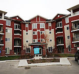 SPACIOUS 1 BEDROOM, NEAR THE LAKE, SHOPPING AND RECREATION CENTRE "GREAT VALUE"
