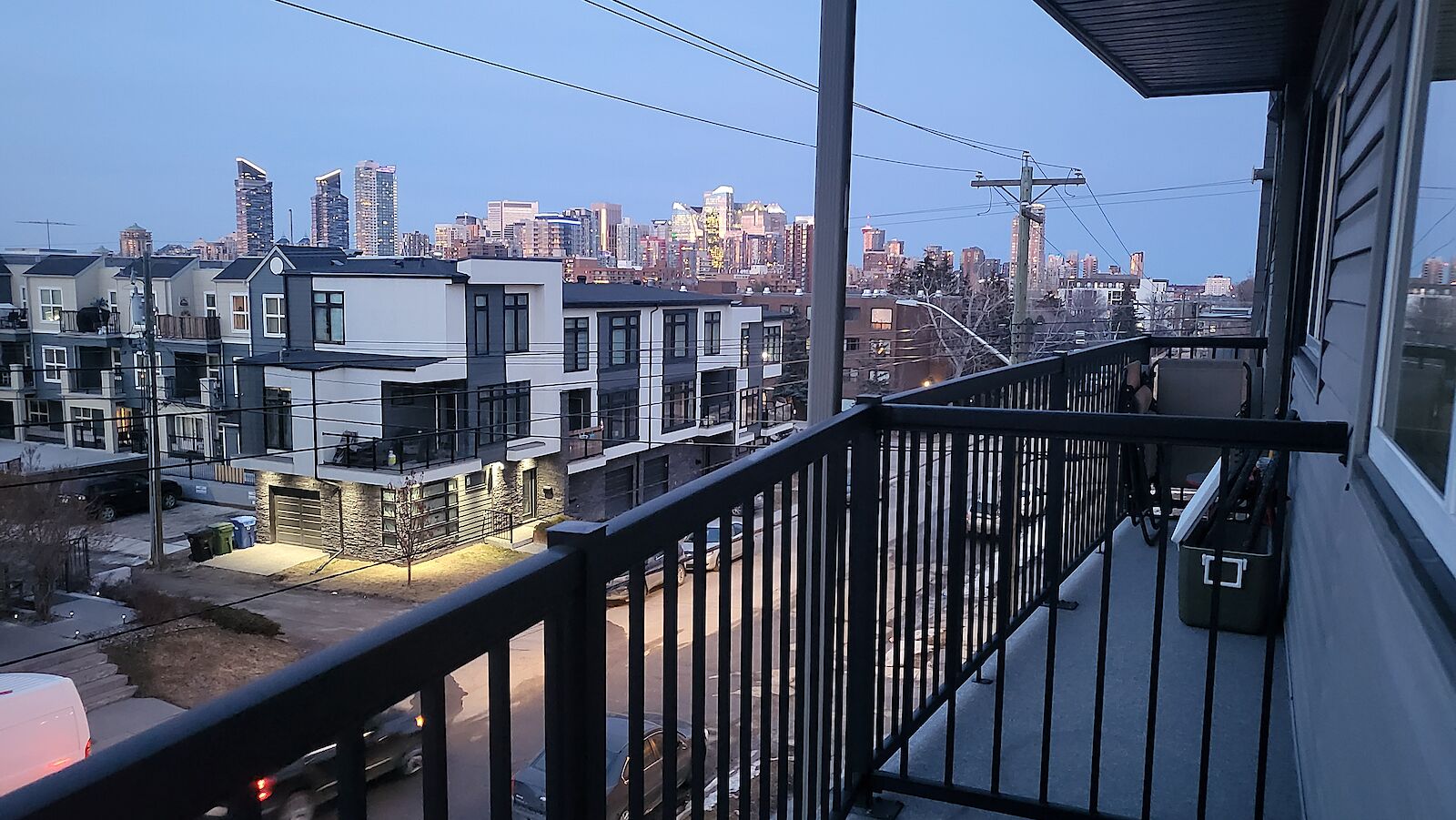 Calgary 1 bedroom Condo Unit for rent. Property photo: 560631-1