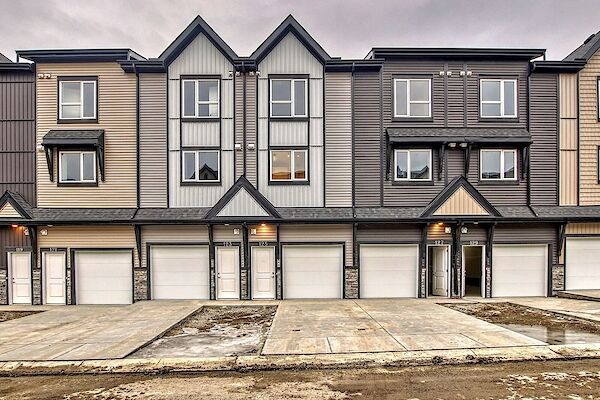 Calgary 2 bedrooms Townhouse for rent. Property photo: 560676-2