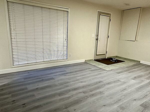 Calgary 1 bedroom Basement for rent. Property photo: 560738-3