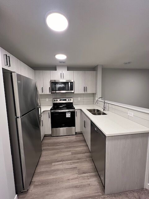 Calgary 2 bedrooms Basement for rent. Property photo: 560770-1