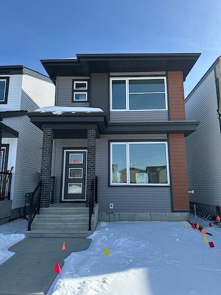 ⭐️ MONTH OF OCTOBER IS FREE - SINGLE FAMILY HOME IN THE UPLANDS ⭐️