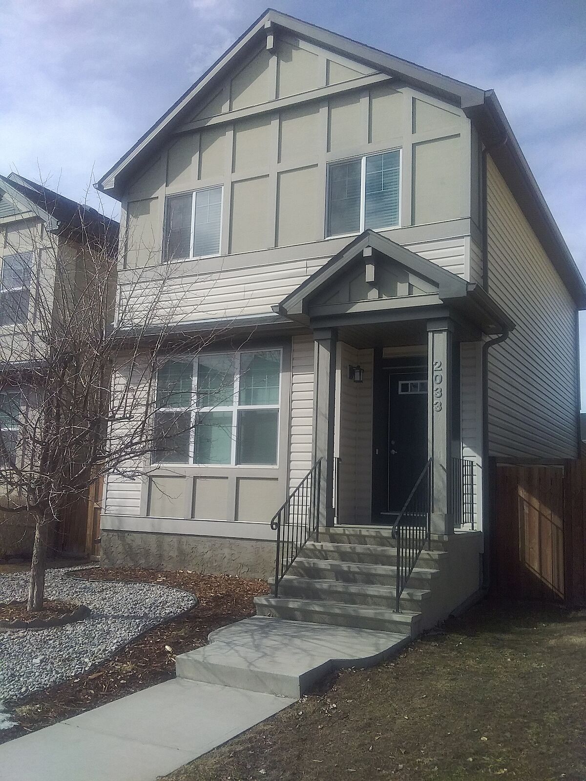 Calgary 4 bedrooms House for rent. Property photo: 560812-1