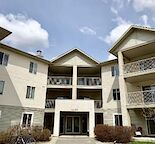 Spacious 2 bed, 2 bath apartment in Citadel Meadows