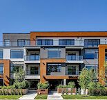 Amazing 2 Bed, 2 Bath Condo within walking distance the Hospital and River