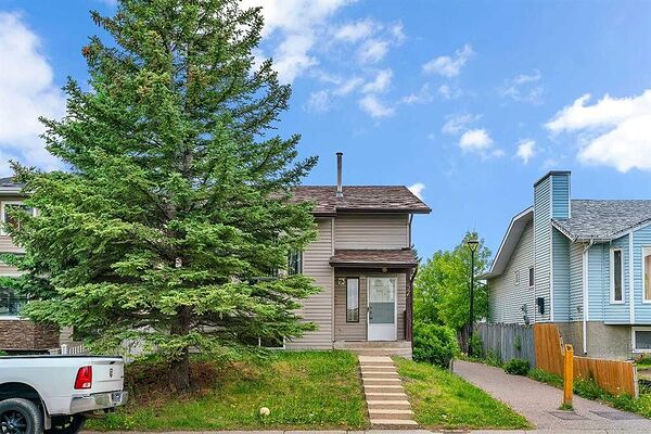 Calgary 3 bedrooms House for rent. Property photo: 561116-2