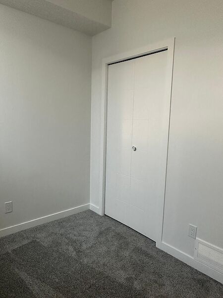 Calgary 2 bedrooms Basement for rent. Property photo: 561399-2