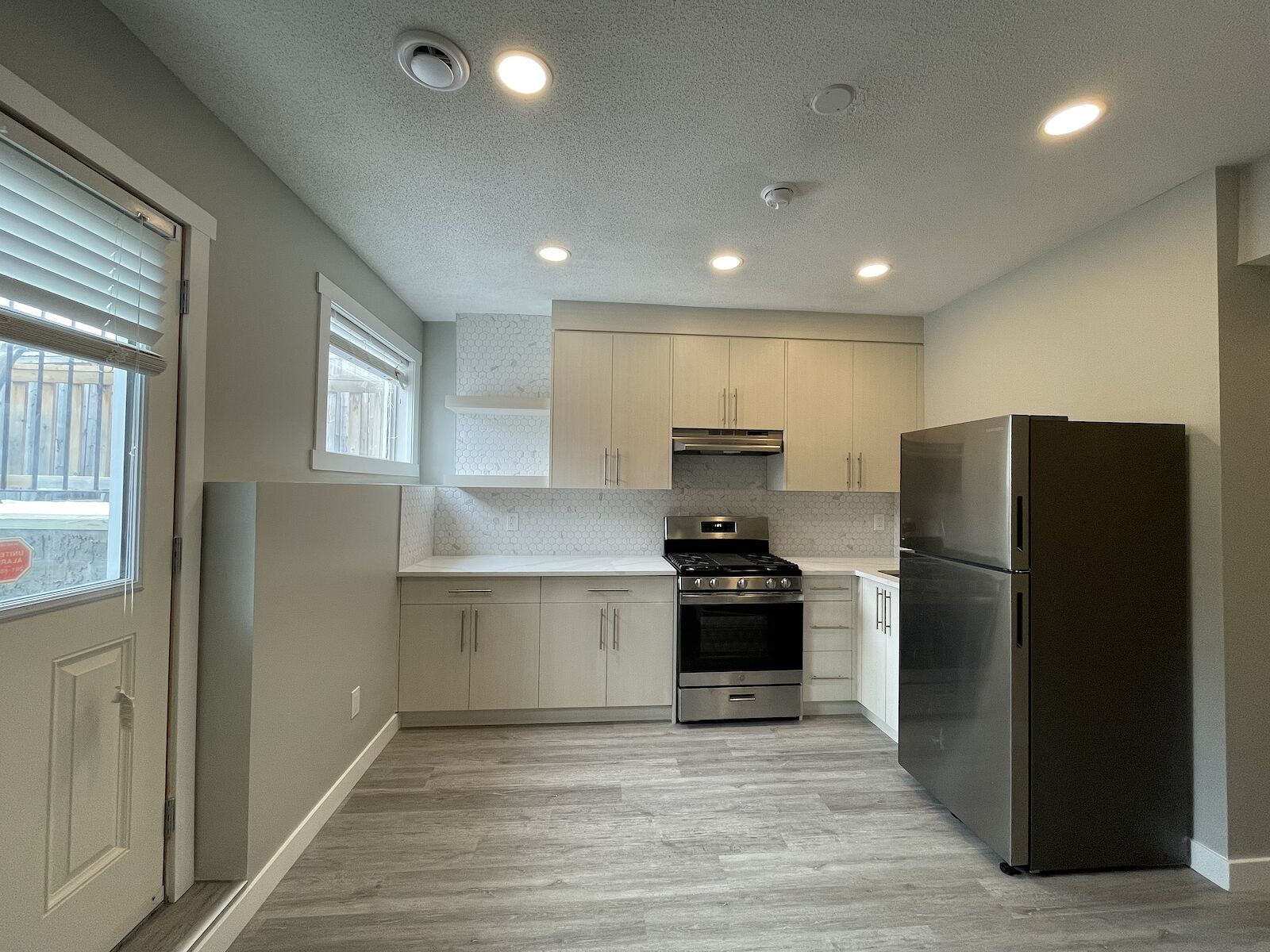 Calgary 2 bedrooms Basement for rent. Property photo: 561563-1