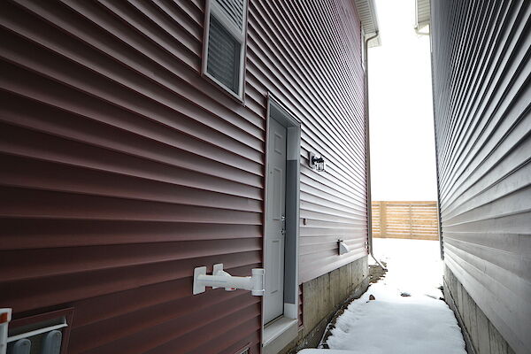 Calgary 2 bedrooms Basement for rent. Property photo: 563181-2