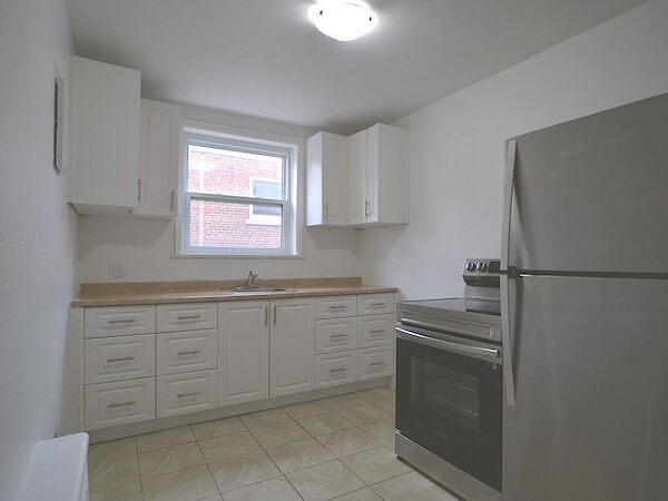 Kitchener 2 bedrooms Apartment for rent. Property photo: 563183-3