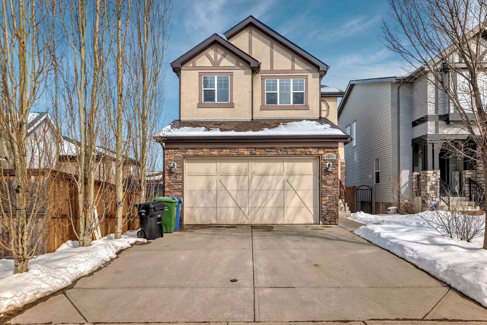 Calgary 5 bedrooms House for rent. Property photo: 563204-1