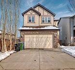 Beautiful Family Home in Aspen Woods